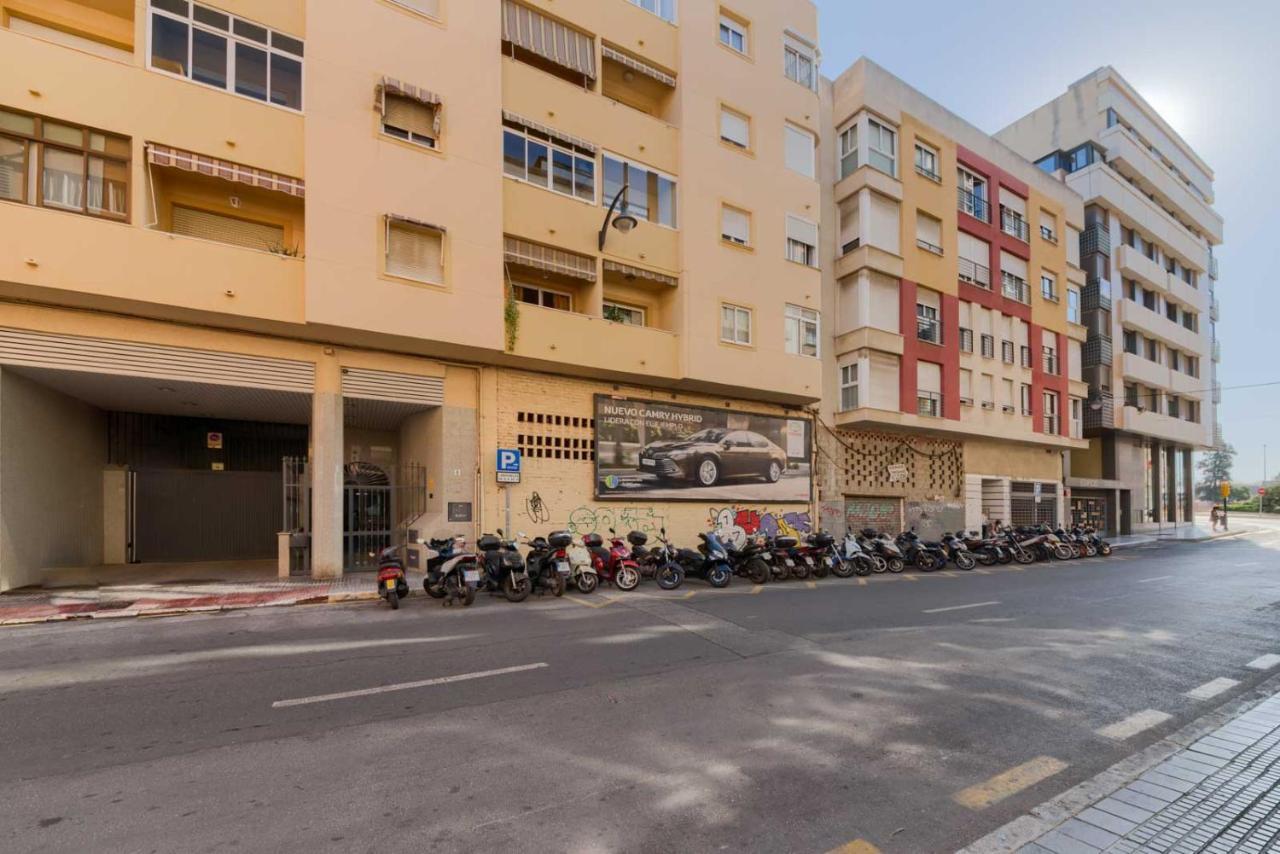 Holidays2Malaga Plaza De Toros Vieja & Parking Opcional Εξωτερικό φωτογραφία